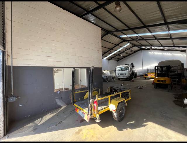 444M² WAREHOUSE TO LET IN BRACKENFELL INDUSTRIAL